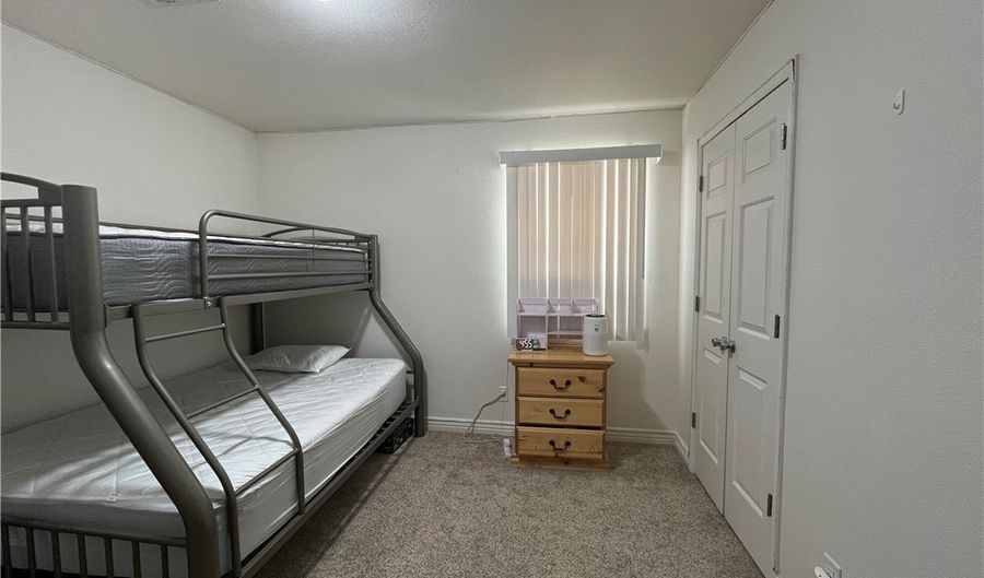 5 Love Ln, Caliente, NV 89008 - 3 Beds, 2 Bath