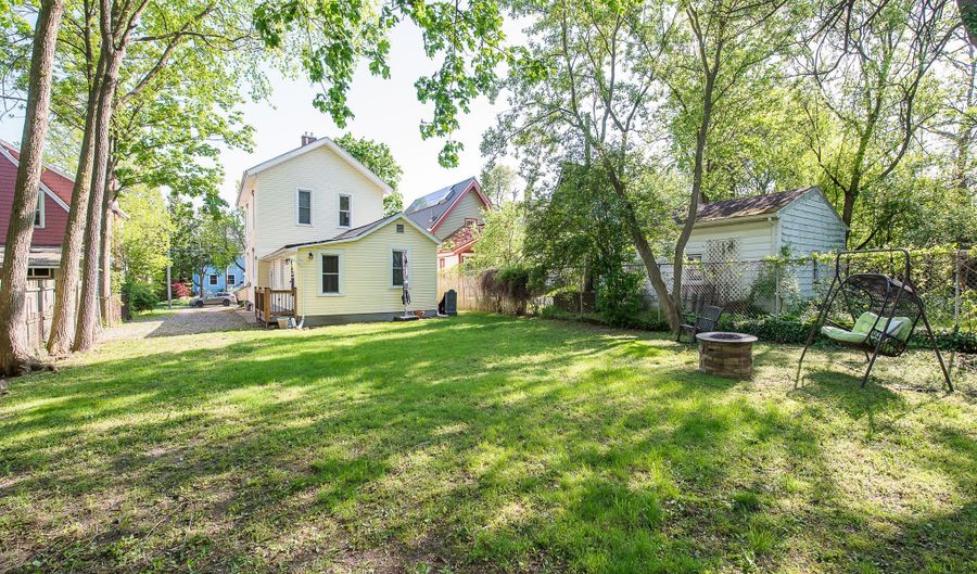 510 Hiscock St, Ann Arbor, MI 48103 - 4 Beds, 3 Bath