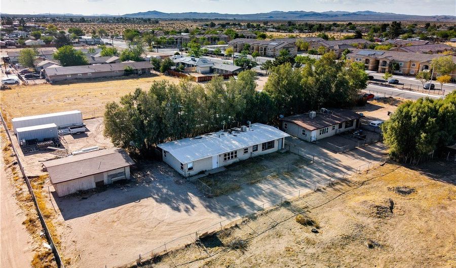 11389 Lee Ave, Adelanto, CA 92301 - 6 Beds, 4 Bath