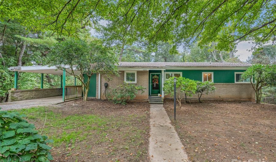 163 Governors View Rd, Asheville, NC 28805 - 5 Beds, 3 Bath