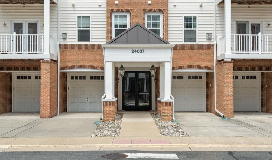 24637 WOOLLY MAMMOTH Ter 307, Aldie, VA 20105 - 3 Beds, 2 Bath
