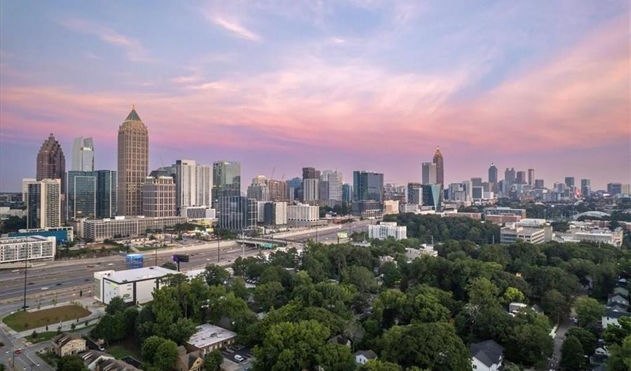 205 16th St NW 9, Atlanta, GA 30363 - 3 Beds, 4 Bath