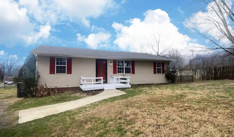 140 Mirandy, Algood, TN 38506 - 3 Beds, 2 Bath