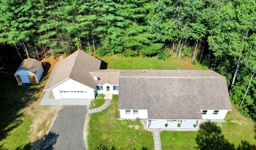77 Trapper Rd, Campton, NH 03223 - 3 Beds, 2 Bath
