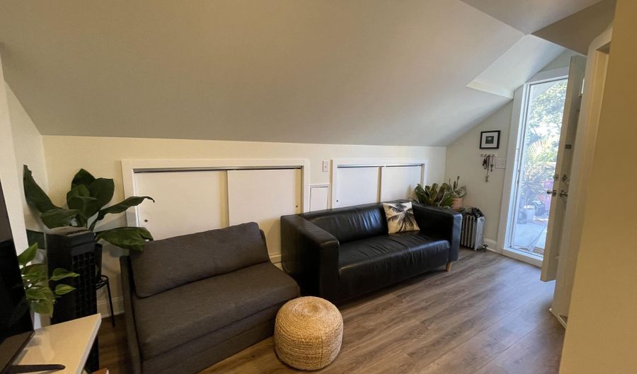 303 NE 7th Ave 4, Asbury Park, NJ 07712 - 1 Beds, 1 Bath