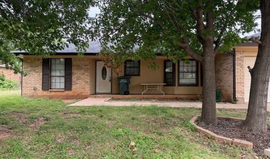 7534 John Carroll Dr, Abilene, TX 79606 - 4 Beds, 2 Bath