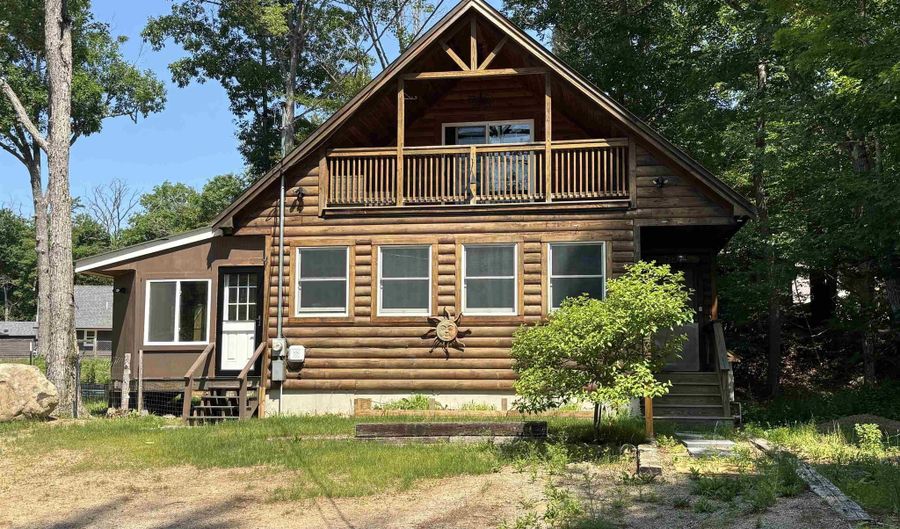 37 Camp Loop Rd, Bartlett, NH 03812 - 3 Beds, 2 Bath