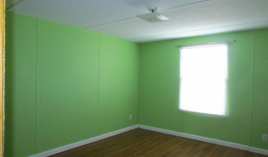 24995 KRUGER Rd, Georgetown, DE 19947 - 2 Beds, 2 Bath