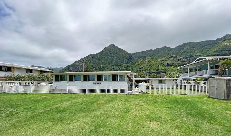 51-452 Kamehameha Hwy, Kaaawa, HI 96730 - 3 Beds, 1 Bath