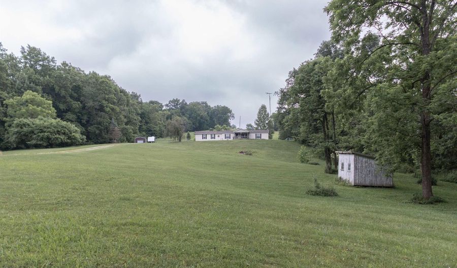 3590 Maul Ridge Road Cmn, Bedford, IN 47421 - 3 Beds, 2 Bath