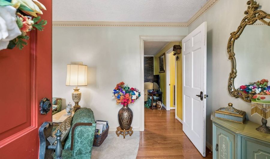 1202 Sycamore Valley Rd, Ashland City, TN 37015 - 3 Beds, 3 Bath