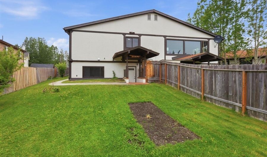 4843 Loretta Ln #10, Anchorage, AK 99507 - 3 Beds, 3 Bath