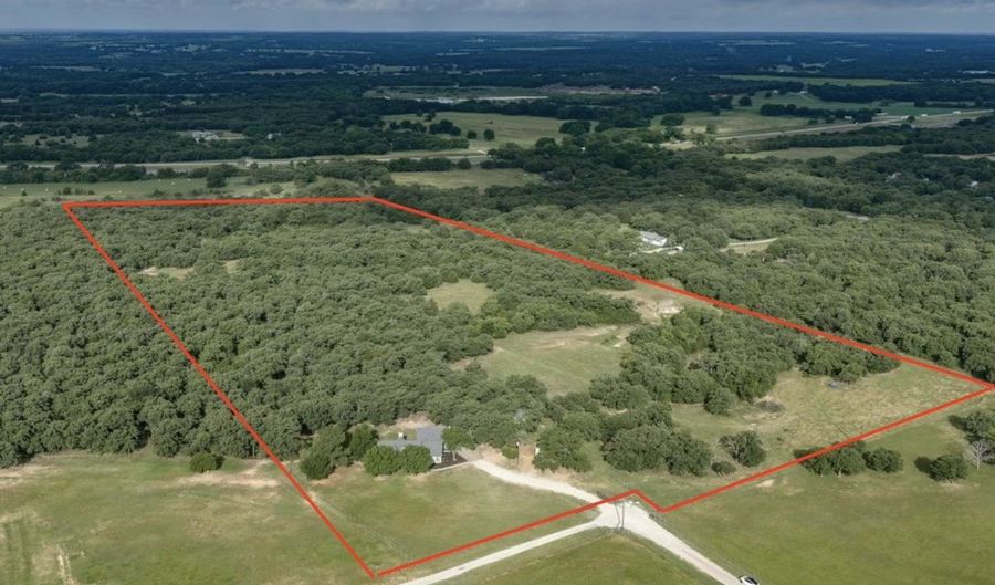210 County Road 2696, Alvord, TX 76225 - 3 Beds, 2 Bath