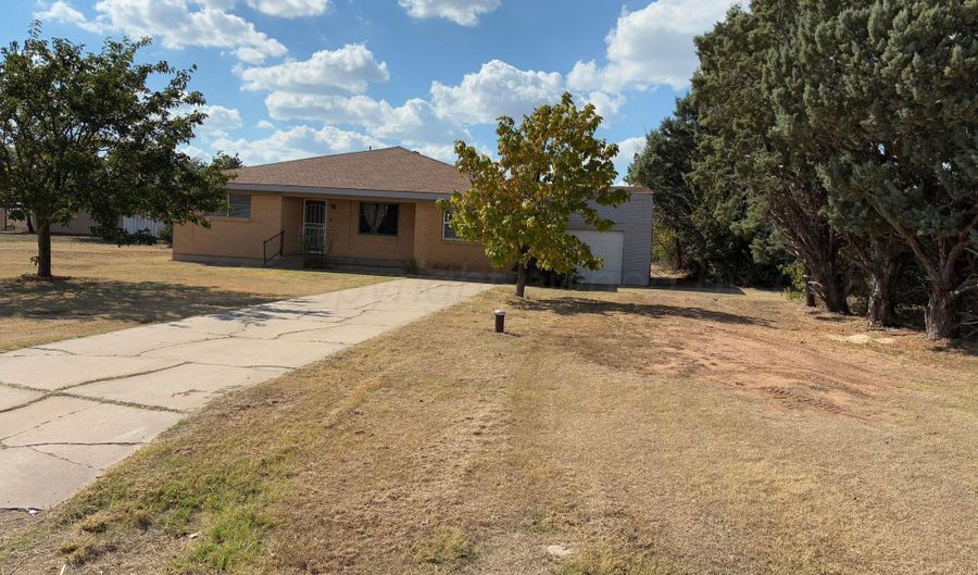 14800 XIT Trl, Amarillo, TX 79118 - 3 Beds, 2 Bath