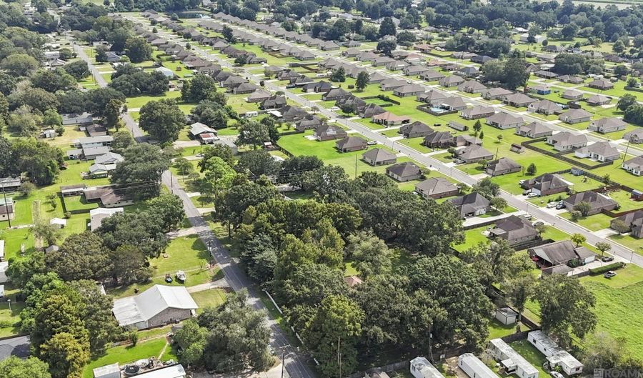 3953 Bird Heights Ave, Addis, LA 70710 - 3 Beds, 3 Bath