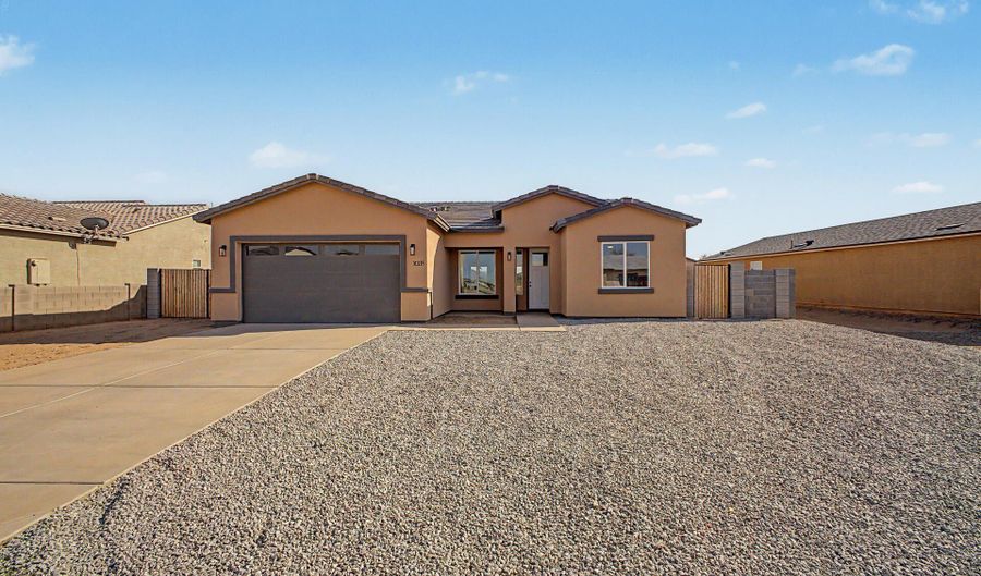 8335 W SWANSEA Dr, Arizona City, AZ 85123 - 4 Beds, 2 Bath
