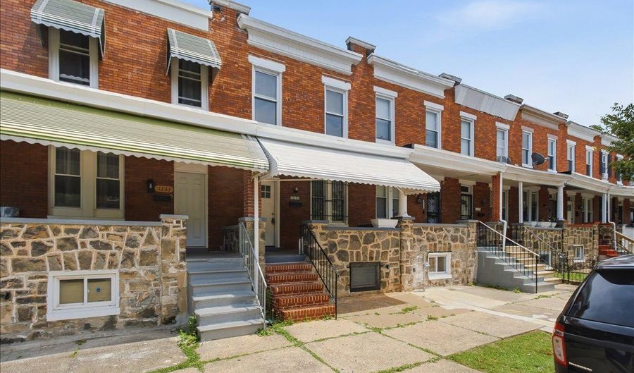 1231 N POTOMAC St, Baltimore, MD 21213 - 3 Beds, 2 Bath
