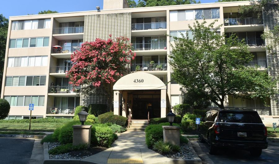 4360 IVYMOUNT Ct 32, Annandale, VA 22003 - 2 Beds, 2 Bath