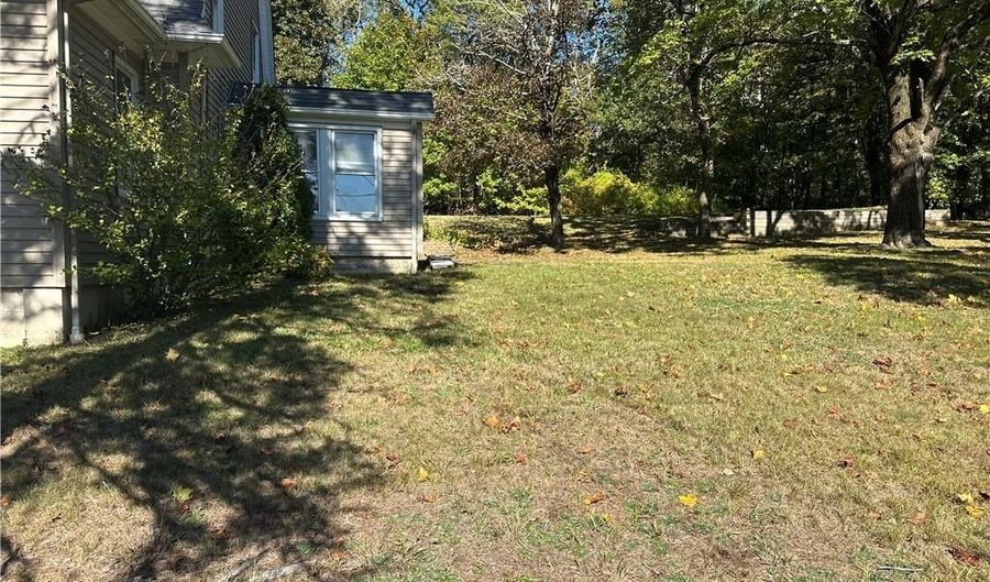 2465 Hartford Ave, Johnston, RI 02919 - 3 Beds, 2 Bath