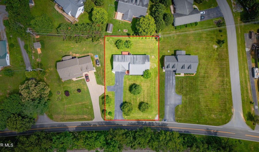 19275 Wyndale Rd, Abingdon, VA 24210 - 3 Beds, 4 Bath