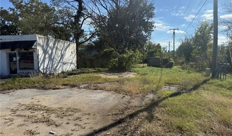 905 W 14th St, Bartlesville, OK 74003 - 0 Beds, 0 Bath