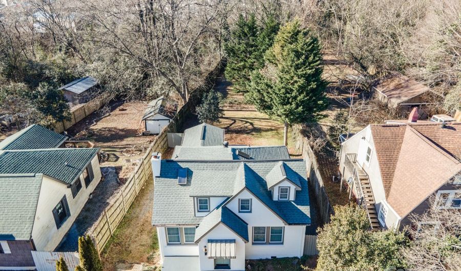 3724 Commonwealth Ave, Charlotte, NC 28205 - 3 Beds, 2 Bath