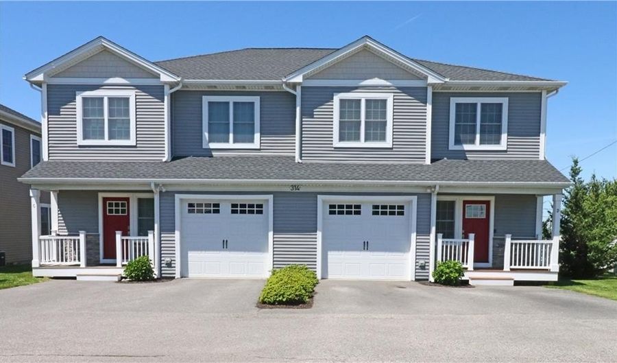 314 Chases Ln D, Middletown, RI 02842 - 3 Beds, 3 Bath