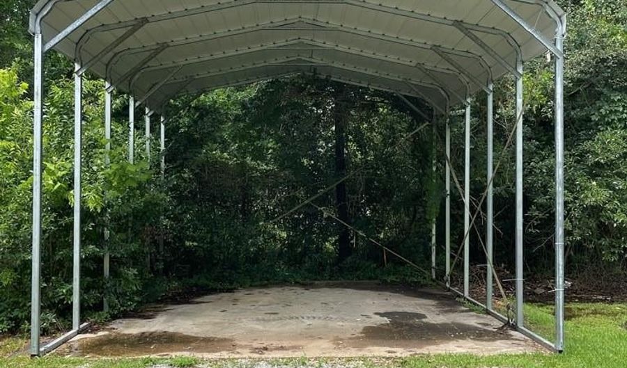 417 N Jackson St, Brookhaven, MS 39601 - 3 Beds, 2 Bath