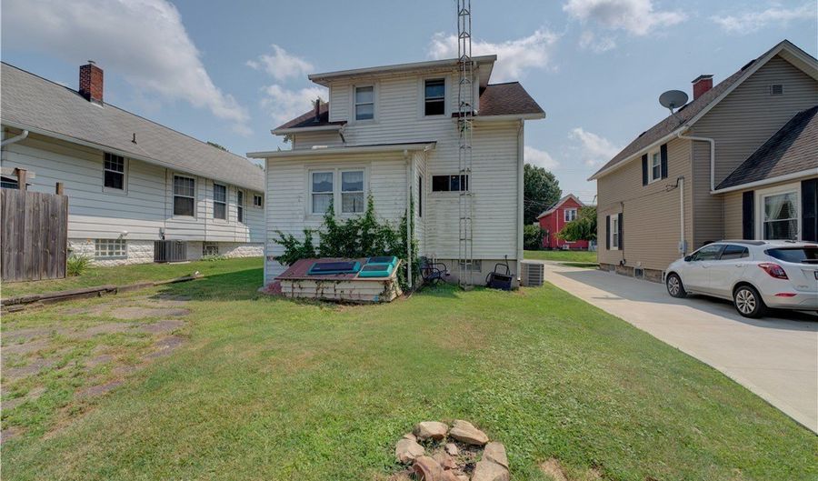 701 Tenney Ave, Amherst, OH 44001 - 3 Beds, 2 Bath