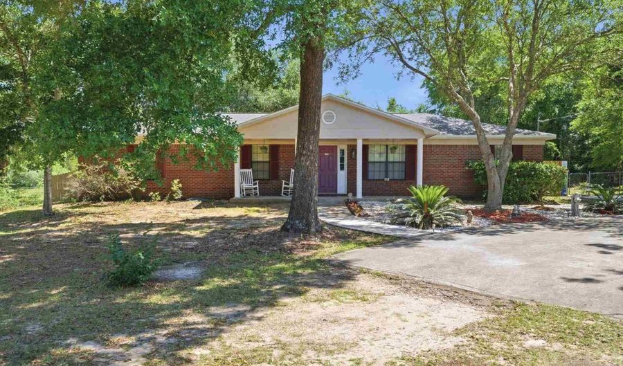 5121 Keyser Mill Rd, Baker, FL 32531 - 3 Beds, 2 Bath
