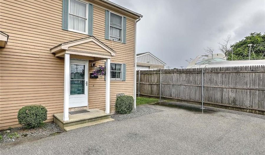 25 Sharon St 1, Cranston, RI 02910 - 2 Beds, 2 Bath