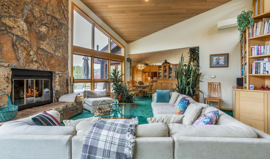 601 Deer Blvd B, Avon, CO 81620 - 3 Beds, 4 Bath