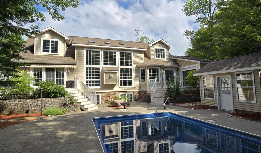 1225 Trowbridge Dr, Alpena, MI 49707 - 4 Beds, 4 Bath