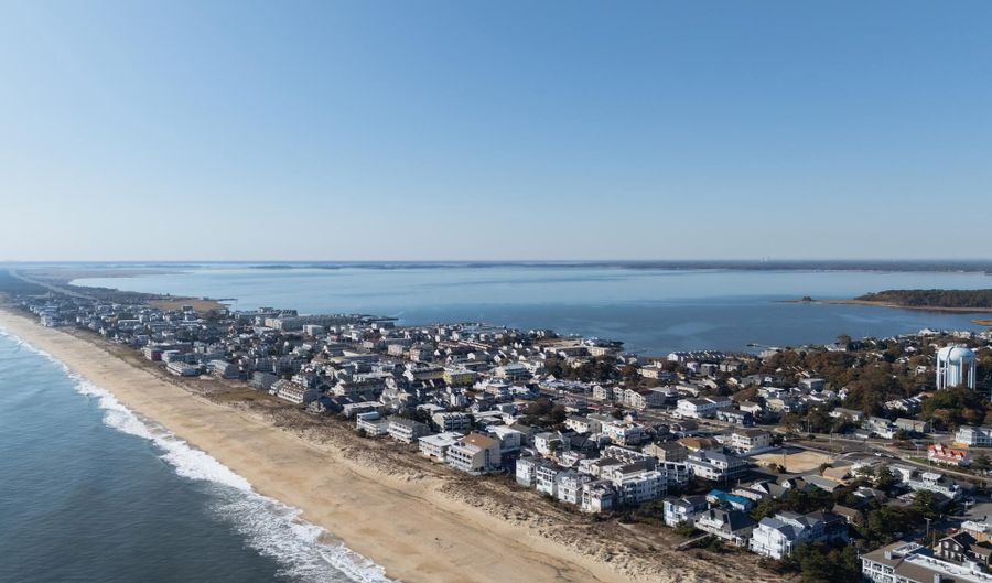 1 READ St 114B, Dewey Beach, DE 19971 - 1 Beds, 1 Bath