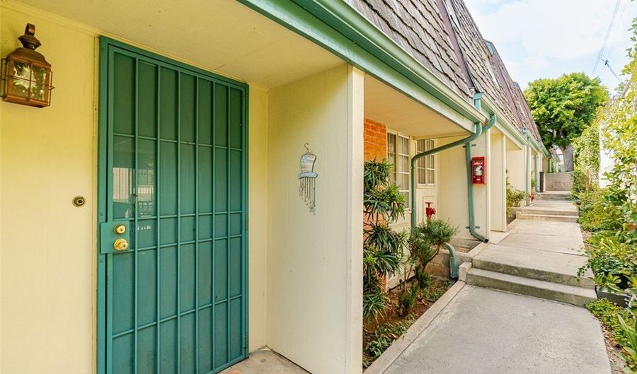 116 S Chapel Ave J, Alhambra, CA 91801 - 2 Beds, 3 Bath