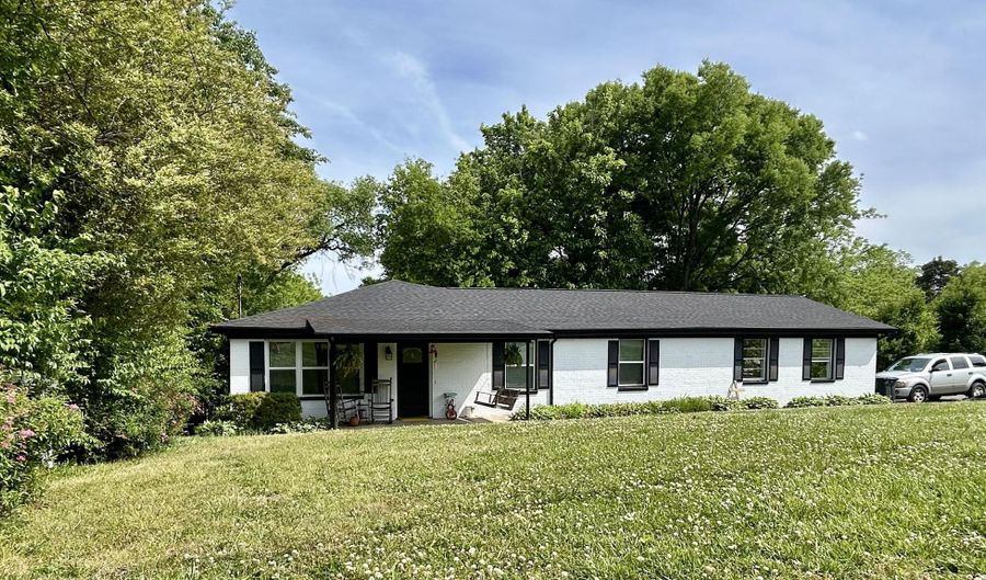 711 Walter, Athens, TN 37303 - 3 Beds, 2 Bath