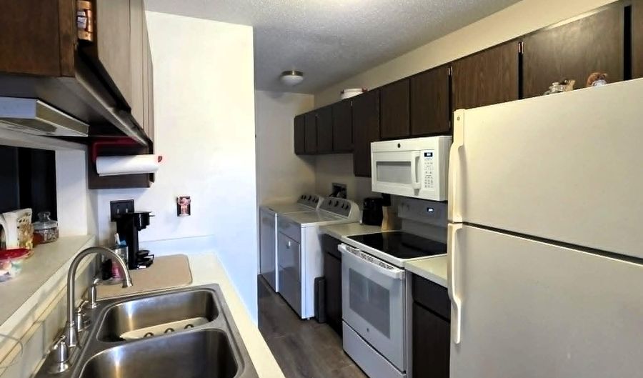 1296 Hobbs Dr, Alpena, MI 49707 - 2 Beds, 1 Bath