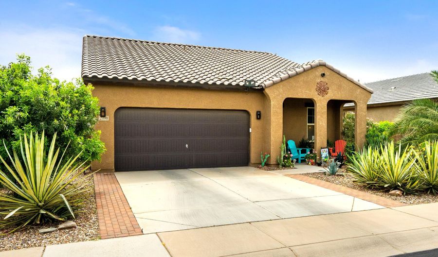 2399 E SAN MIGUEL Dr, Casa Grande, AZ 85194 - 3 Beds, 2 Bath