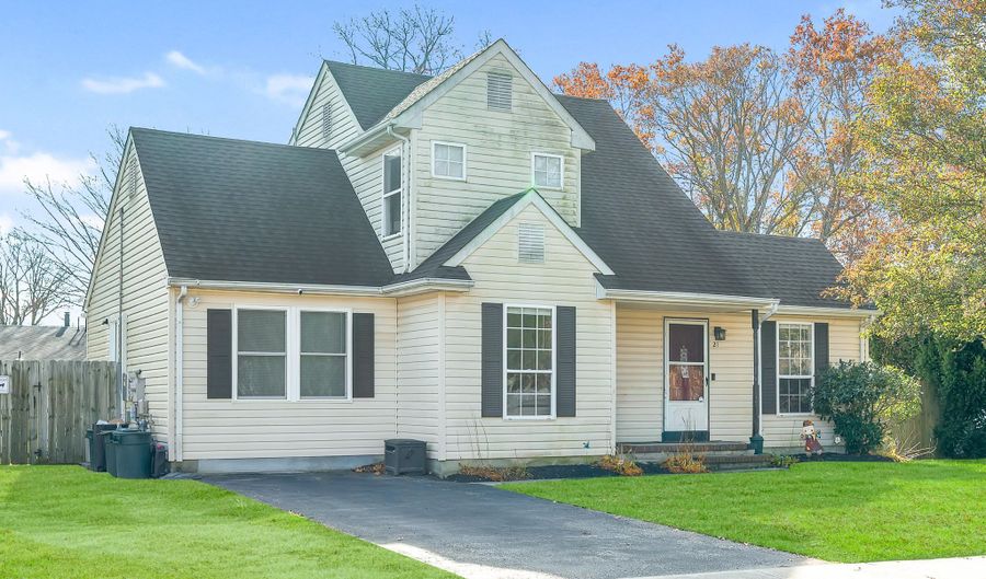 21 Shelli Ter, Barnegat, NJ 08005 - 4 Beds, 2 Bath