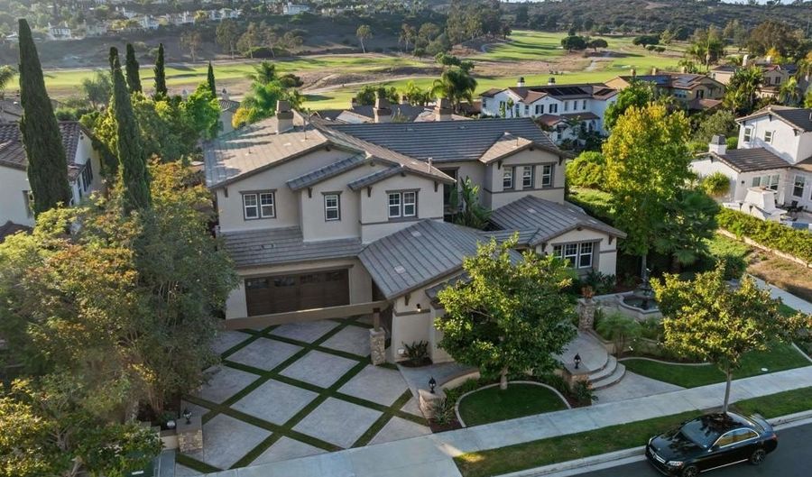 6839 Helenite Pl, Carlsbad, CA 92009 - 6 Beds, 5 Bath