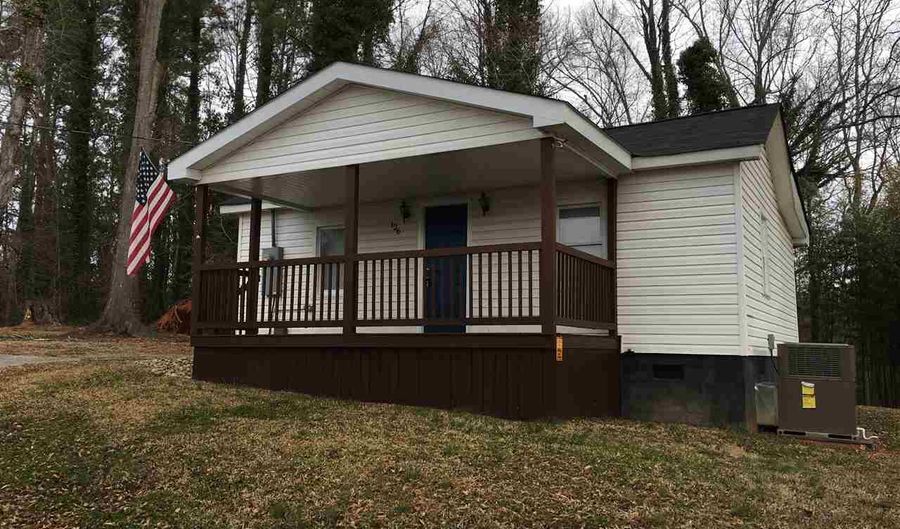 126 Robinson Ln, Pickens, SC 29671 - 1 Beds, 1 Bath