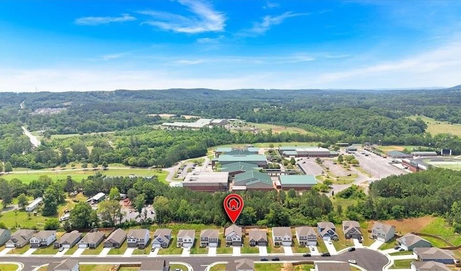 164 Graham Cir, Adairsville, GA 30103 - 5 Beds, 3 Bath