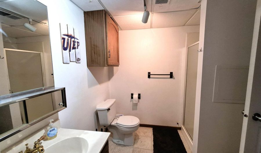 2414 Lynch Ave, Auburn, NE 68305 - 3 Beds, 3 Bath