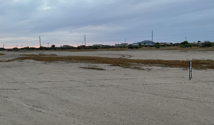 W NUGGET Road 17, Arizona City, AZ 85123 - 0 Beds, 0 Bath