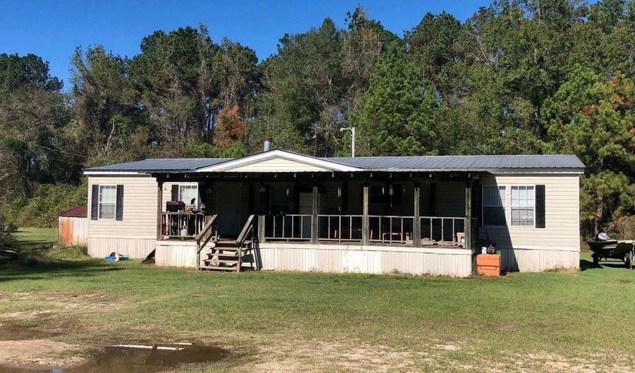 218 Highway 15, Beaumont, MS 39423 - 3 Beds, 2 Bath