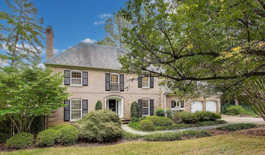 7308 BURDETTE Ct, Bethesda, MD 20817 - 6 Beds, 5 Bath