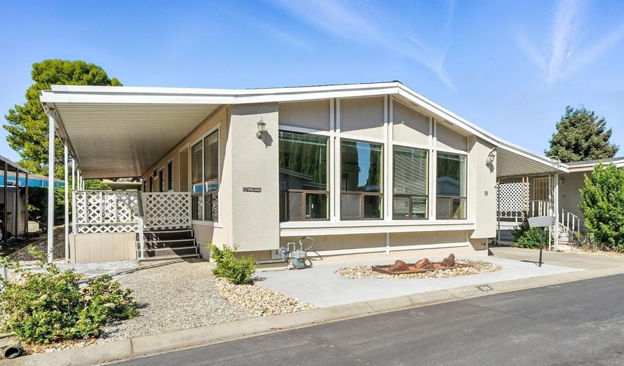 50 Leo Ln Unit: 50, Antioch, CA 94509 - 2 Beds, 2 Bath