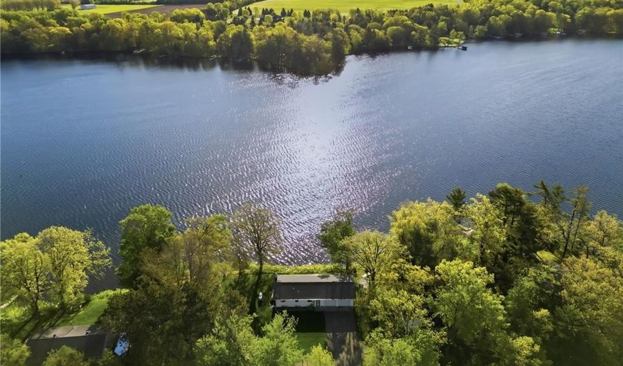 1459 2 3/4 St, Almena, WI 54889 - 3 Beds, 1 Bath