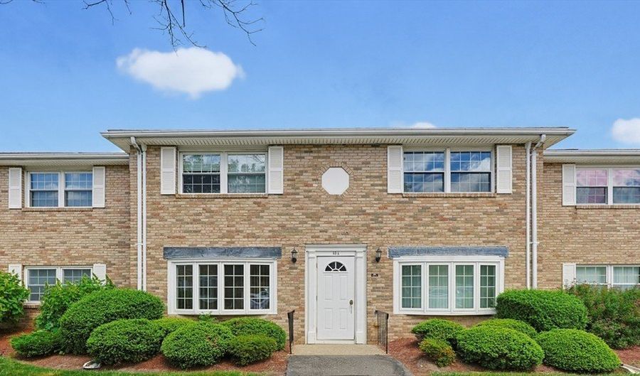 80 A Washington Park Dr 1, Andover, MA 01810 - 2 Beds, 1 Bath
