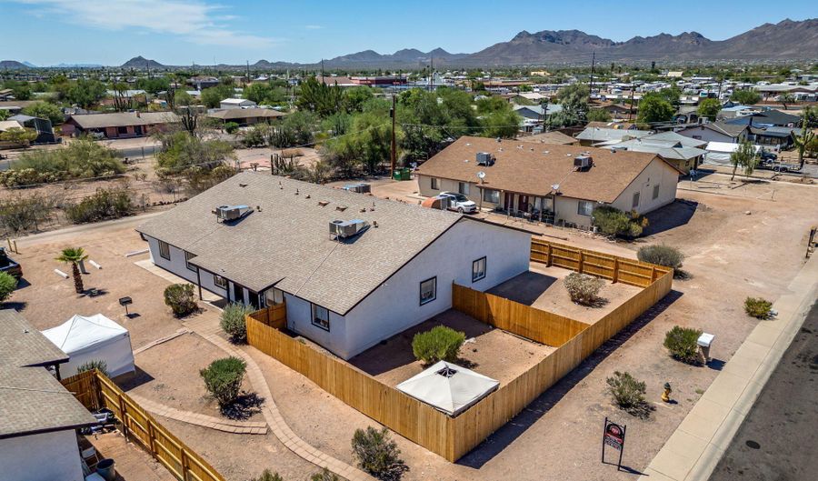 576 N SAN MARCOS Dr 5, Apache Junction, AZ 85120 - 0 Beds, 1 Bath